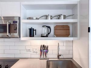 City & River View Suite - The Wharf DC by Monthier