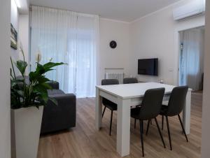 LECCO LAKE SUITE Dante 20 Balcony e Wi-Fi