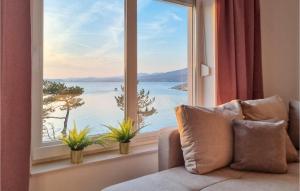 1 Bedroom Beach Front Apartment In Silo 