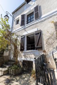 Maisons de vacances Charmant cottage renove et climatise, centre historique de Moret-sur-Loing : photos des chambres