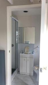 1 Queen Bed and 1 Sofa Bed, Serviced Studio B