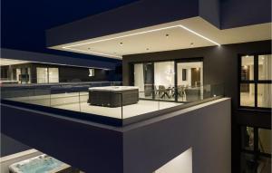 Amazing Apartment In Malinska With Wifi