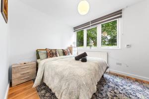 *Brand New 1 Bedroom Flat in Central London*