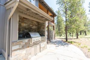 Sunriver Adventure Nest