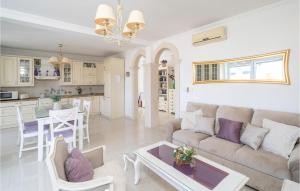 Amazing Home In Cavtat 