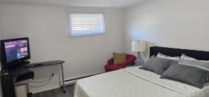 Deluxe Room in a Cozy Apt