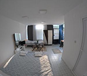 Globe apartments