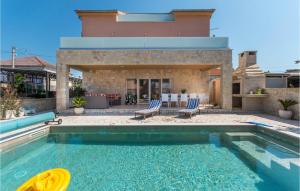 Amazing Home In Turanj With Sauna