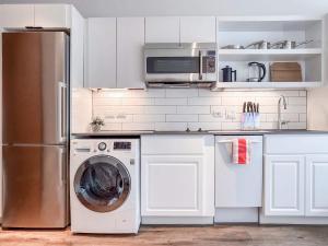 River & City View Suite - The Wharf DC by Monthier