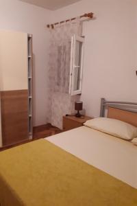 Apartments with parking space Vodice - 24737