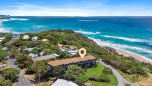 Acutterbove - Stradbroke Escape