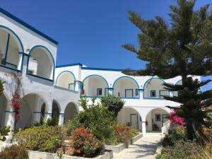 Hotel Lodos Santorini Greece