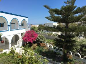 Hotel Lodos Santorini Greece