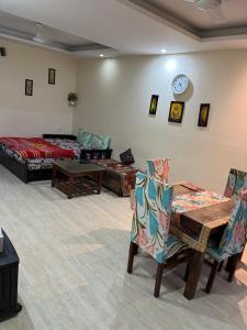 Deecon Valley City Escape 1BHK Lux Flat Tapovan