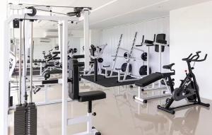 Cozy 2BR with a SunKissed Balcony