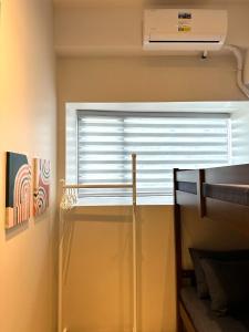 Cozy 2BR with a SunKissed Balcony