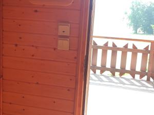 Chalets Chalet authentique au coeur de la nature pres de Super Besse - FR-1-814-143 : photos des chambres