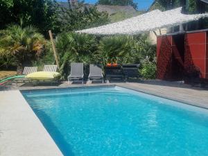 Maisons de vacances Maison spacieuse avec piscine chauffee, animaux admis - FR-1-306-1314 : photos des chambres