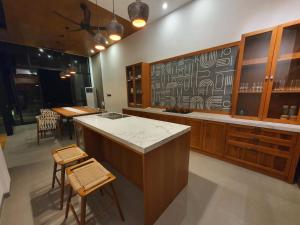Casa Esquina - West Wing