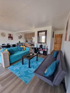 Casa con tinaja,Piscina y Quincho a 40 min de Con con