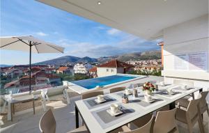 Amazing Home In Trogir With Sauna