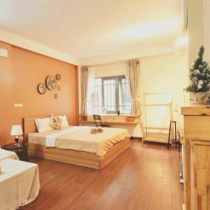 Nguyên căn 6 tầng 4 phòng ngủ khép kín thang máy