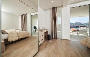 Amazing Home In Trogir