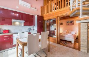 8 Bedroom Nice Home In Donja Jagodnja