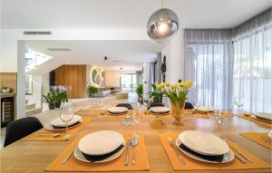 Amazing Home In Marina With Sauna