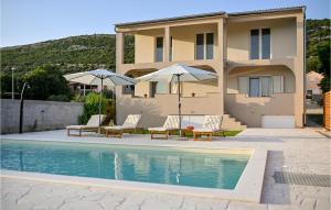 Nice Home In Pakostane With Wifi