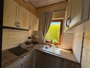 AURA - przytulny drewniany domek na wsi