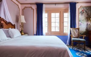 Luxurious Hollywood Homestay