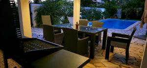 Blue Heaven by Nokar, Villa Salt pool Jacuzzi