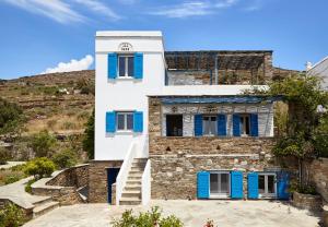 Dinora Villa Tinos Greece