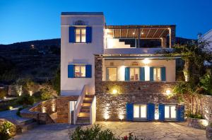 Dinora Villa Tinos Greece