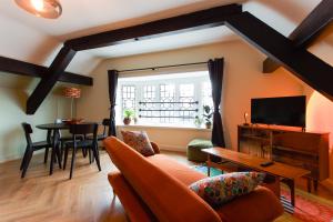 Comfy and Bright 1 Bedroom Self-Catering Flat