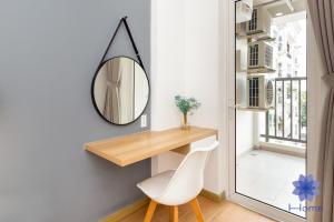 iHome Furnished Apartments in Orchard Garden Building with Free Gym & Pool, Airport Pick-Up Service