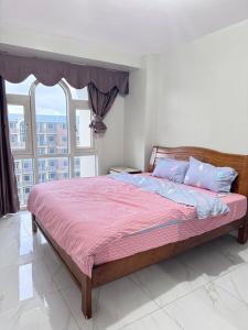 Near Moa Facing pool view WP1603 Monarch Parksuites