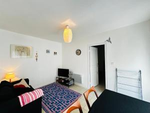Maisons de vacances Maisonnette cosy pres de la plage pour 2 personnes - FR-1-709-88 : photos des chambres