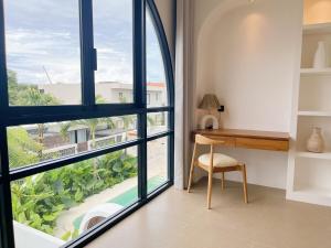 Chic, modern villa in Seseh
