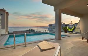 Awesome Home In Makarska With Sauna