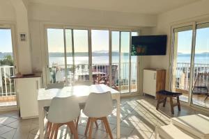 La trouvaille - port et mer grand balcon parking