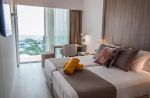 Double Room with Balcony and Sea View room in BQ Aguamarina Boutique Hotel