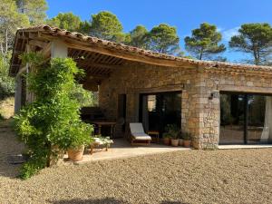 Maisons de vacances Coquelicot Classic Provencal House : photos des chambres