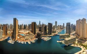 1BD Canal View for 4 in Bay Central, Dubai Marina