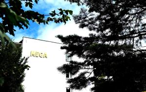 Ośrodek Wczasowy Mega - pokoje przy promenadzie