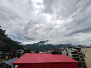 Hotel Buransh inn Ghugtani secret Waterfall Road Tapovan Rishikesh