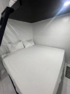 Palaruan Stays with Generator and Water Tank