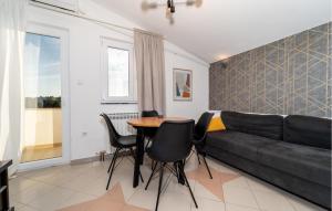 1 Bedroom Amazing Apartment In Krusevo 
