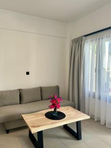 Anemmos Halikounas Beach